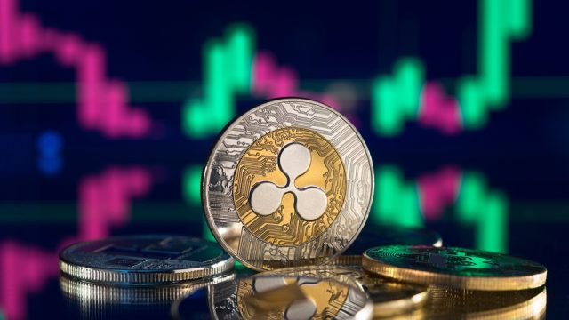 XRP starts 2026 under pressure despite SEC settlement, $1.4B spot ETF inflows