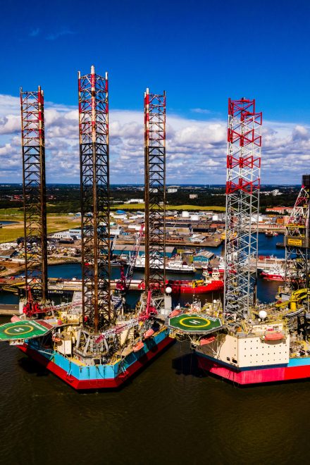 Best stocks to invest in as Hormuz crisis sends oil majors higher